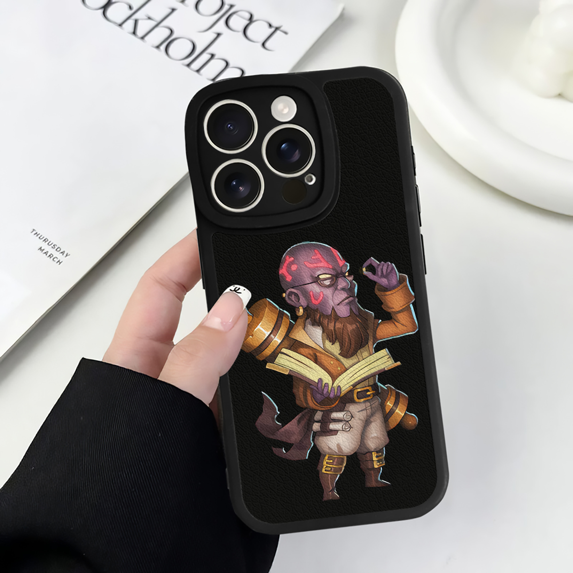 （画像用） リーグ・オブ・レジェンド League of Legends LOL 【iPhone 16シリーズ対応】シリコンスマホケース（レザー調） 材質：シリコン